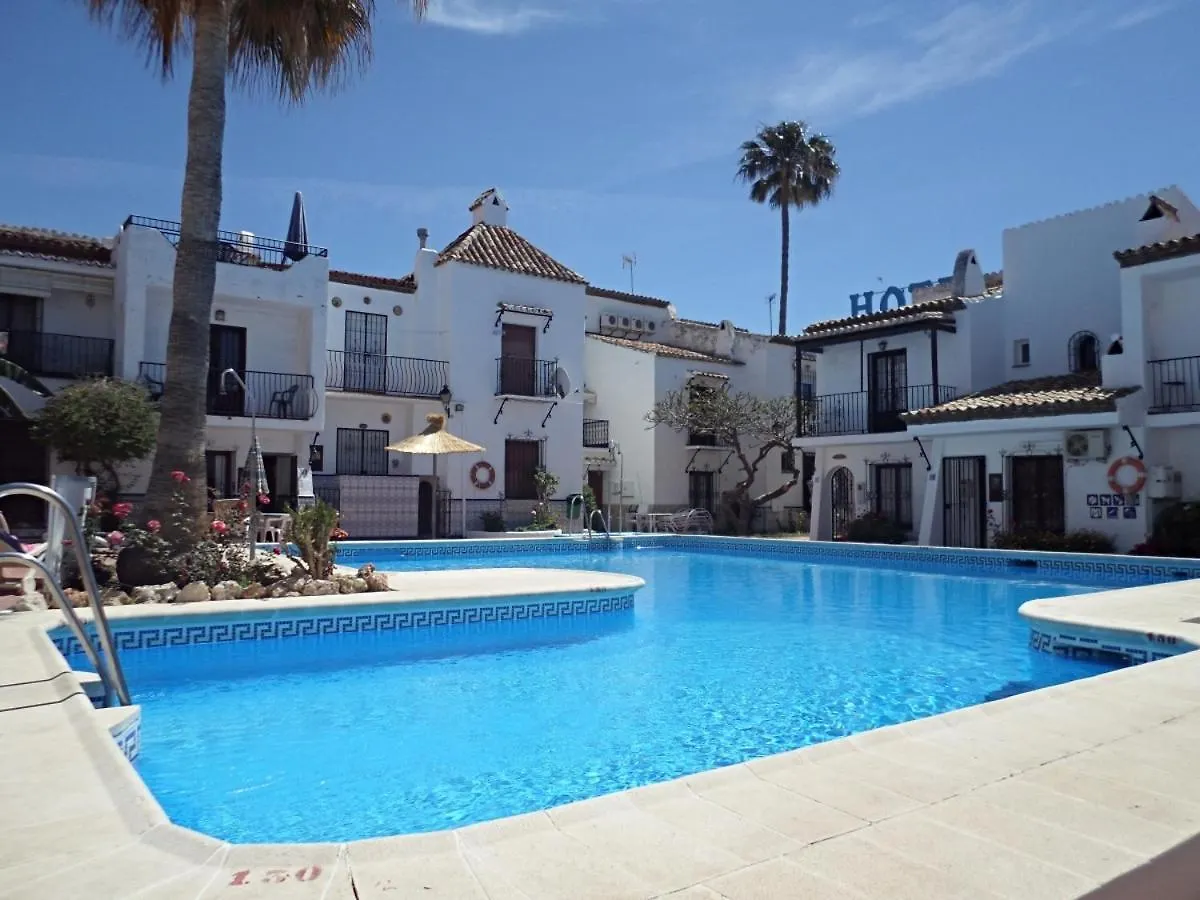 別荘 Nueva Nerja 18 Menyberヴィラ